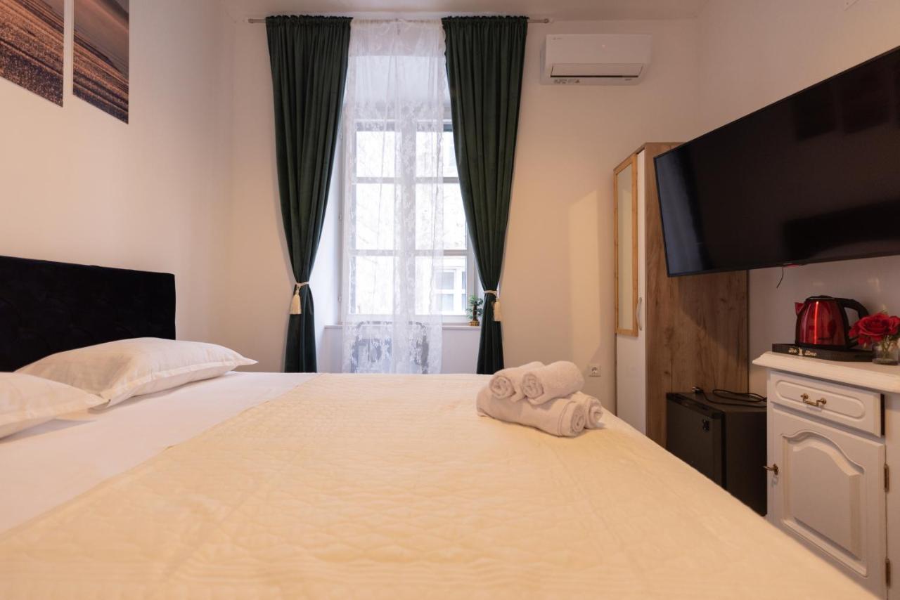Throne Of Dubrovnik Room 1 Luaran gambar